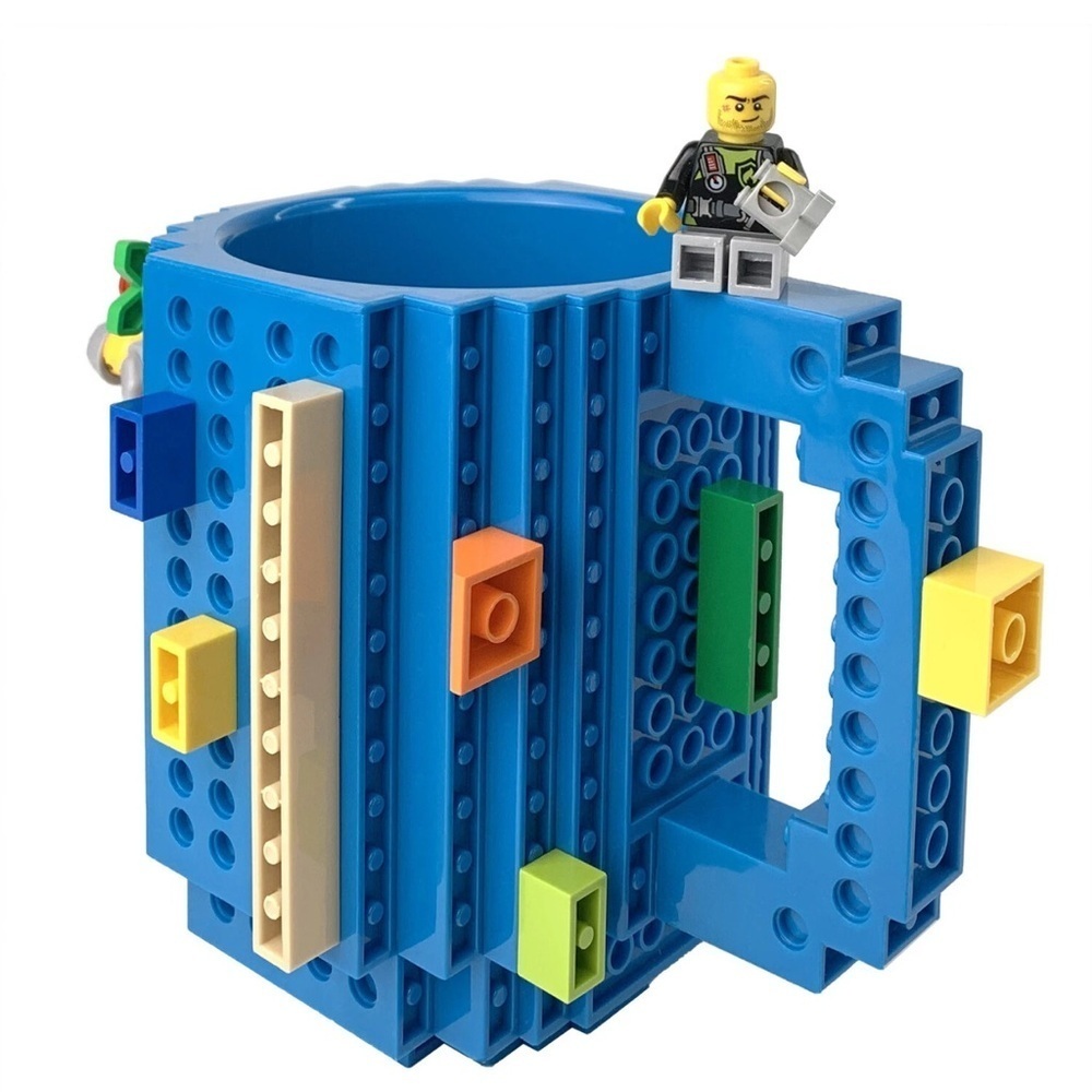 Set of 2 LEGO Build-On Red/Green Mugs 12oz BPA Free Plastic Building Blocks Cups - Picture 6 of 6